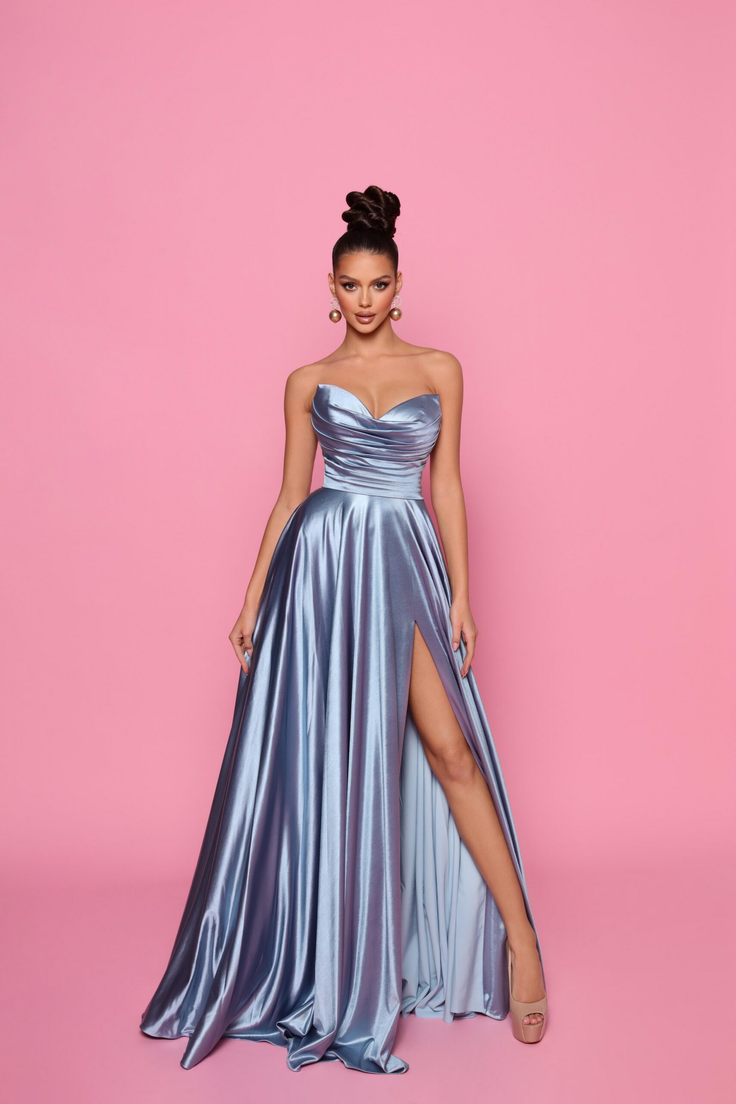 Nicoletta glossy Strapless Sweetheart Ball Gown with Leg Split