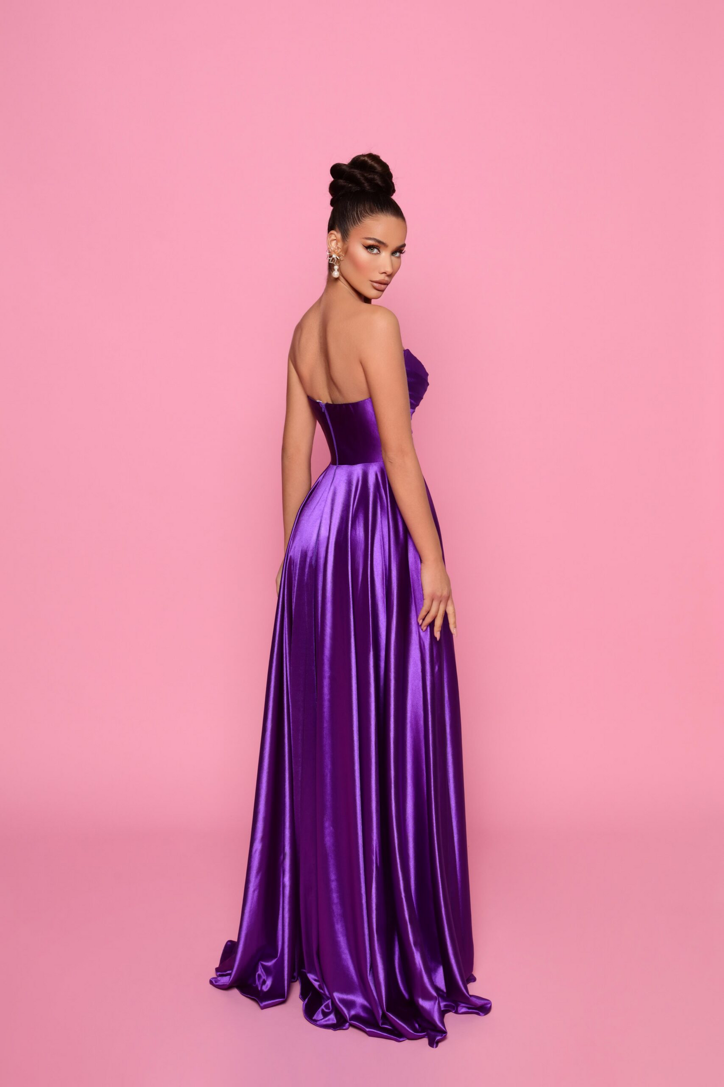 Nicoletta glossy Strapless Sweetheart Ball Gown with Leg Split