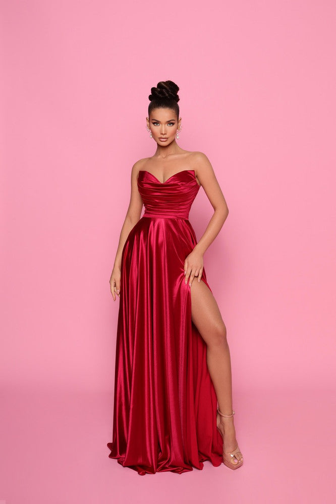 Nicoletta glossy Strapless Sweetheart Ball Gown with Leg Split