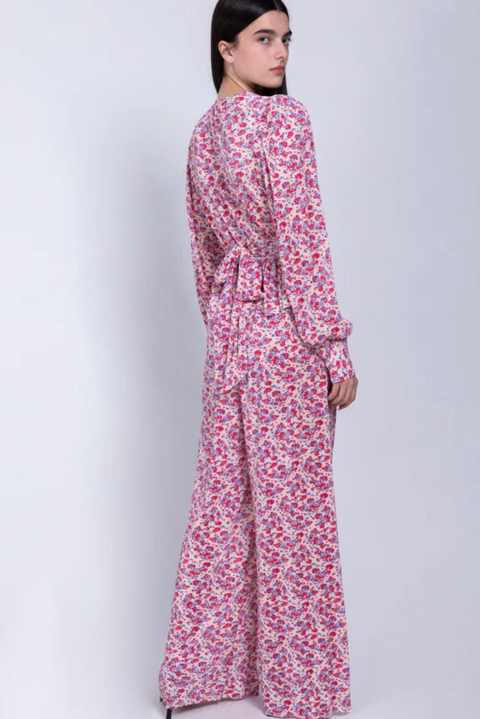 SABINA MUSAYEV HAISLEY PANT - IVORY FLORAL PRINT - Bread Boutique - asymmetrical, floaty, floral, FLOWERS, flowy, GLAMOROUS, GORGEOUS, loose fit, PANT, pants, polyester, printedfloral, SABINA MUSAYEV, SEXY, SHIMMER, SOFT, SOPHISTICATED, sophisticaterd, STRETCHY, STUNNING, SUPERB, WAISTED - Darwin boutique - Darwin fashion