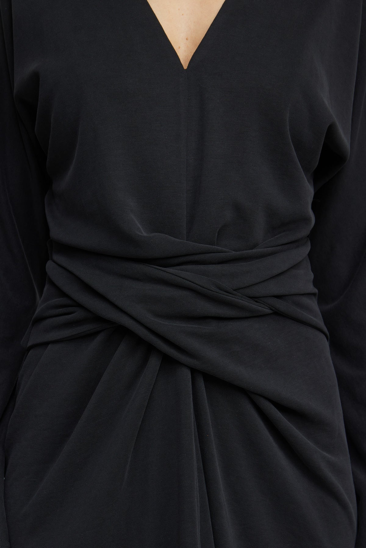 ACLER CARLINGFORD DRESS - Bread Boutique - asymmetrical, charcoal, dress, flowy, GLAMOROUS, LONG SLEEVED, loose fit, pleated, SEXY, shiny, SOFT, SOPHISTICATED, STRETCHY, STUNNING, WAISTED - Darwin boutique - Darwin fashion