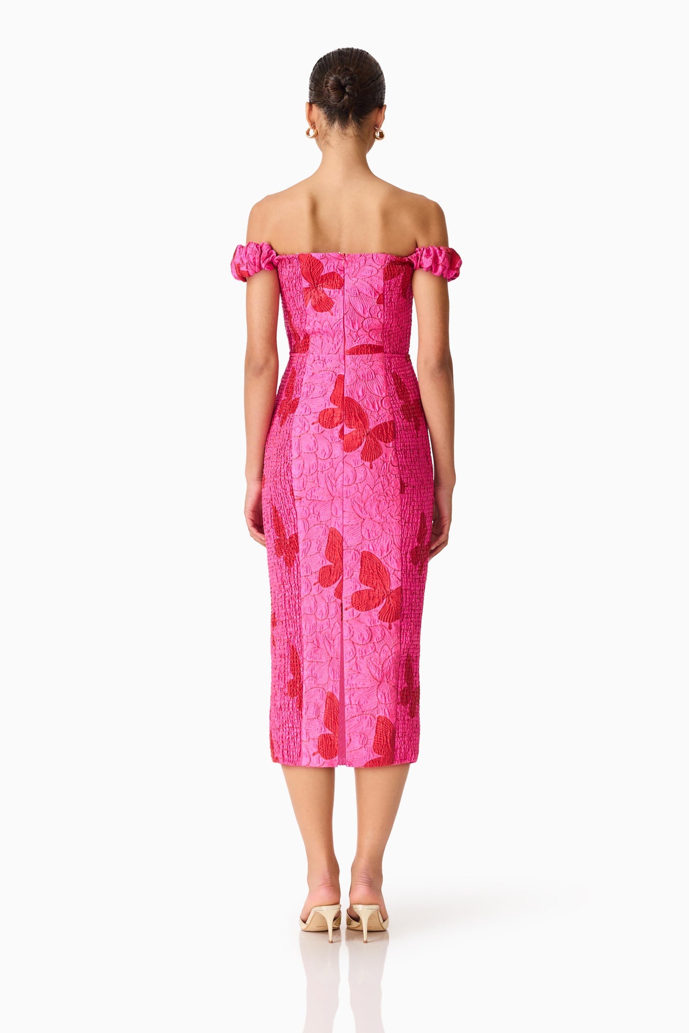 Elliatt Lorena Jacquard Off Shoulder Midi Dress in Pink
