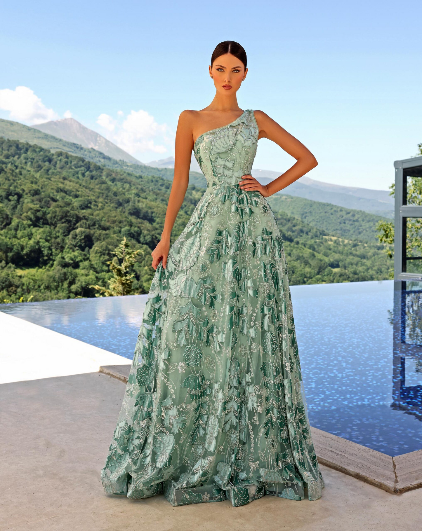 NC2053 exquisite fabric one shoulder beautiful style gown